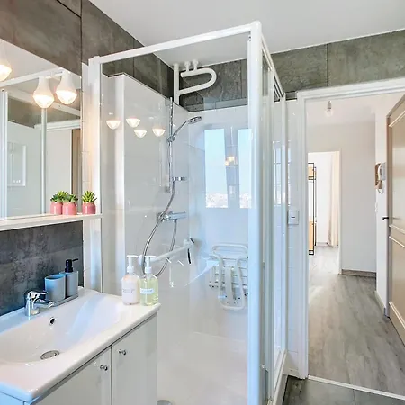 Center Free Parking Apartment *