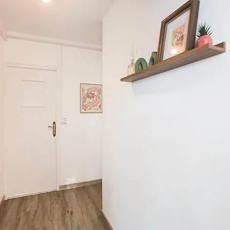 Center Free Parking Apartment