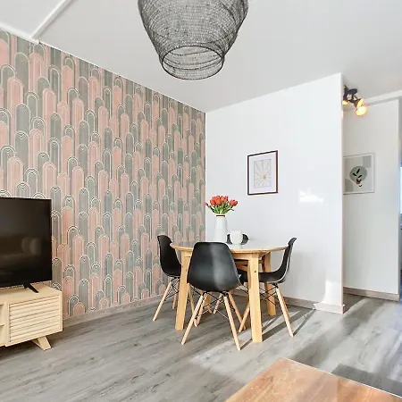 Center Free Parking Apartment *